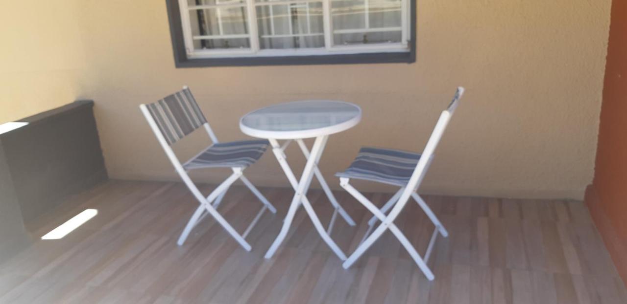 African Sky Guesthouse Windhoek Exterior photo
